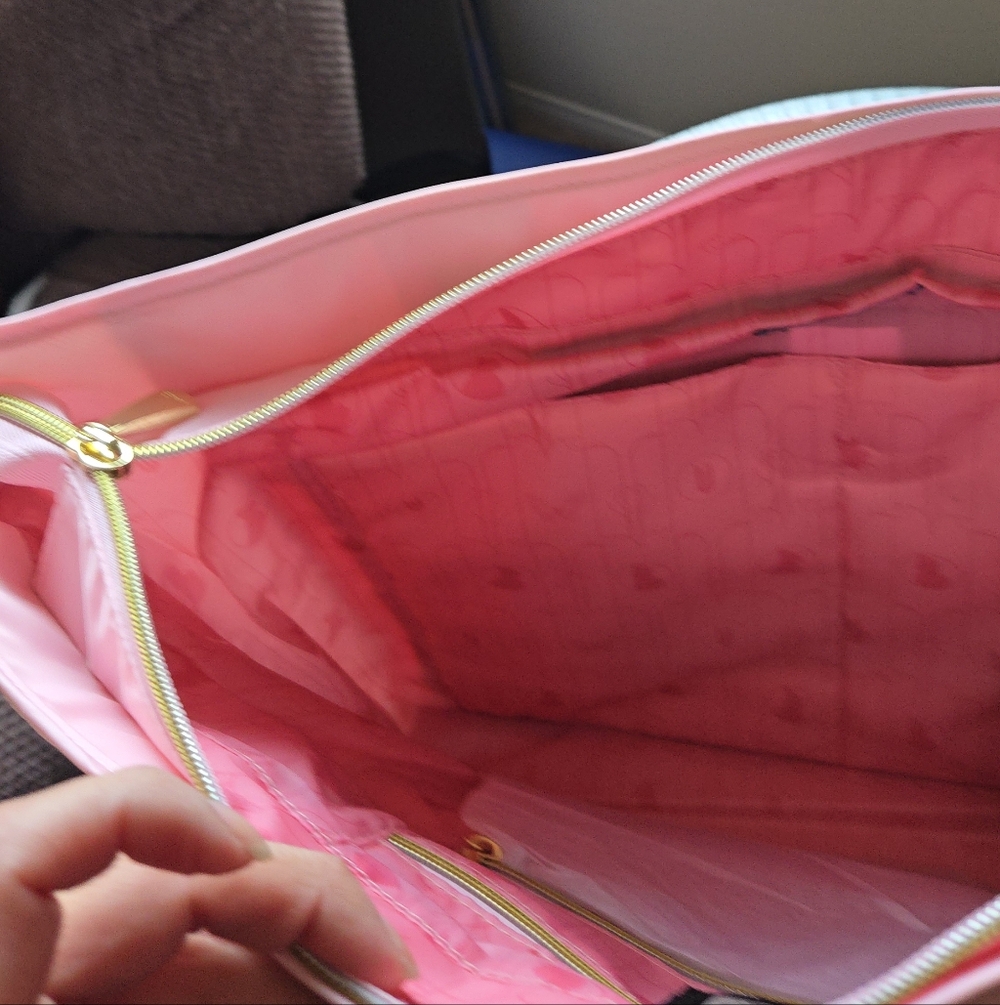 Lug - Paddle Wicked Collection Crossbody Bag - Bubble Pink - Picture 6 of 16